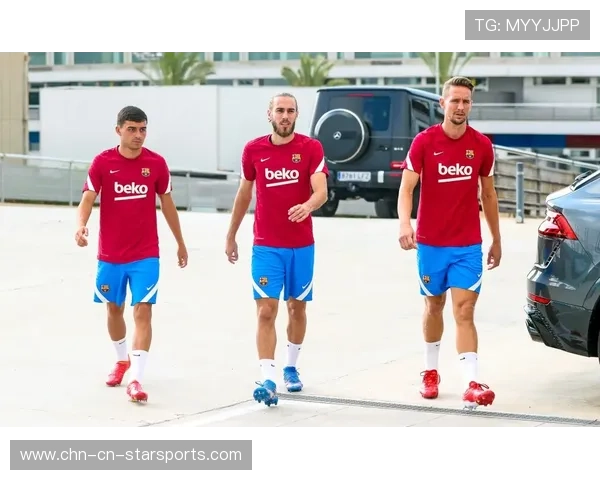 球队因伤病问题在欧冠中调整轮换确保稳定,欧冠比赛换人名额